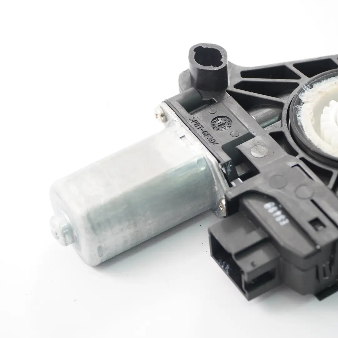  Motor Elevalunas Mercedes W205 W213 Puerta Trasera Derecha Exterior - SKU A2139060602 - Número de pieza A2139060602