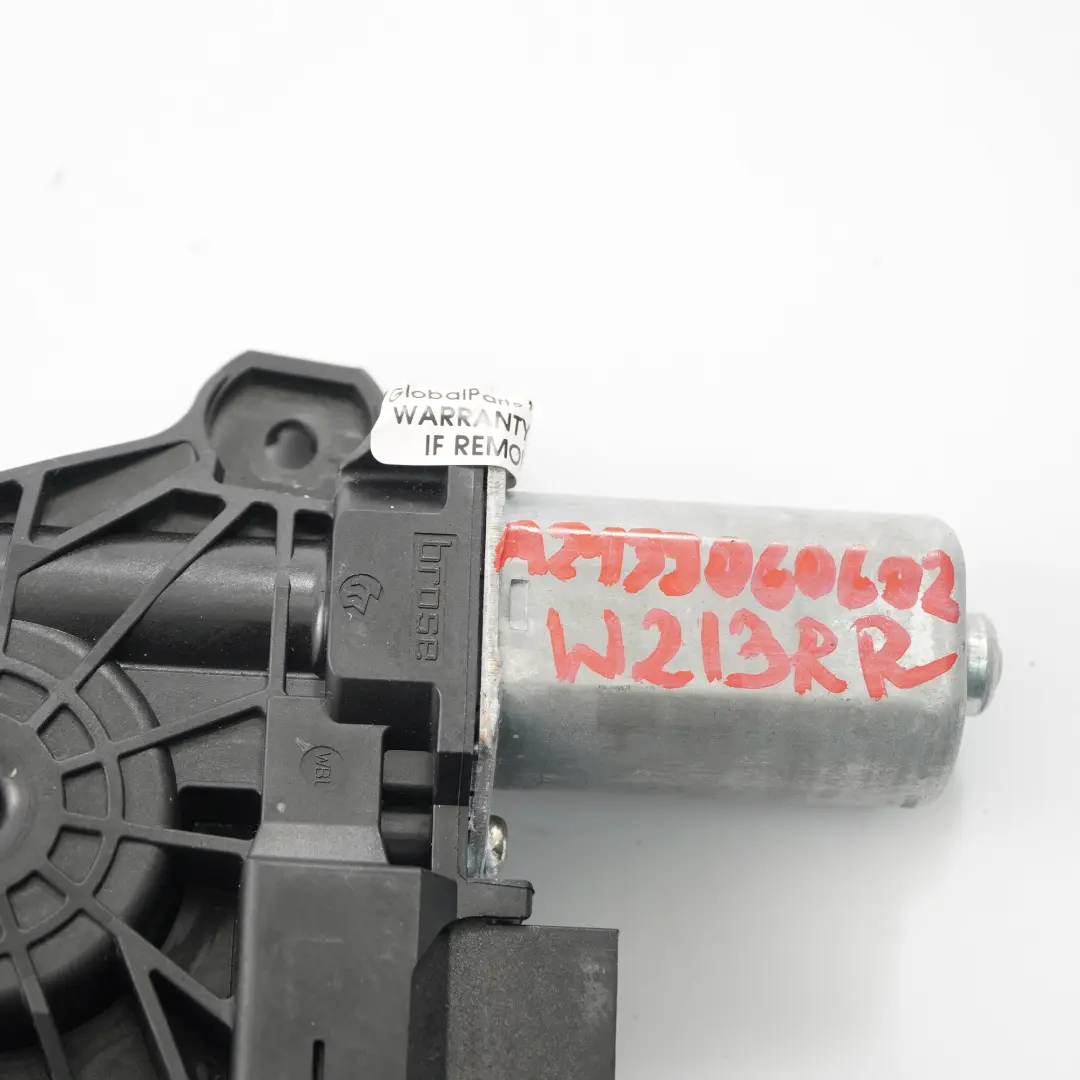 Moteur Lève Vitre Porte Arrière Droite Conduire pour Mercedes W205 W213 à propos du numéro de pièce A2139060602 Mercedes W205 W213 Moteur Lève Vitre Porte Arrière Droite Conduire - SKU A2139060602 - Numéro de pièce A2139060602