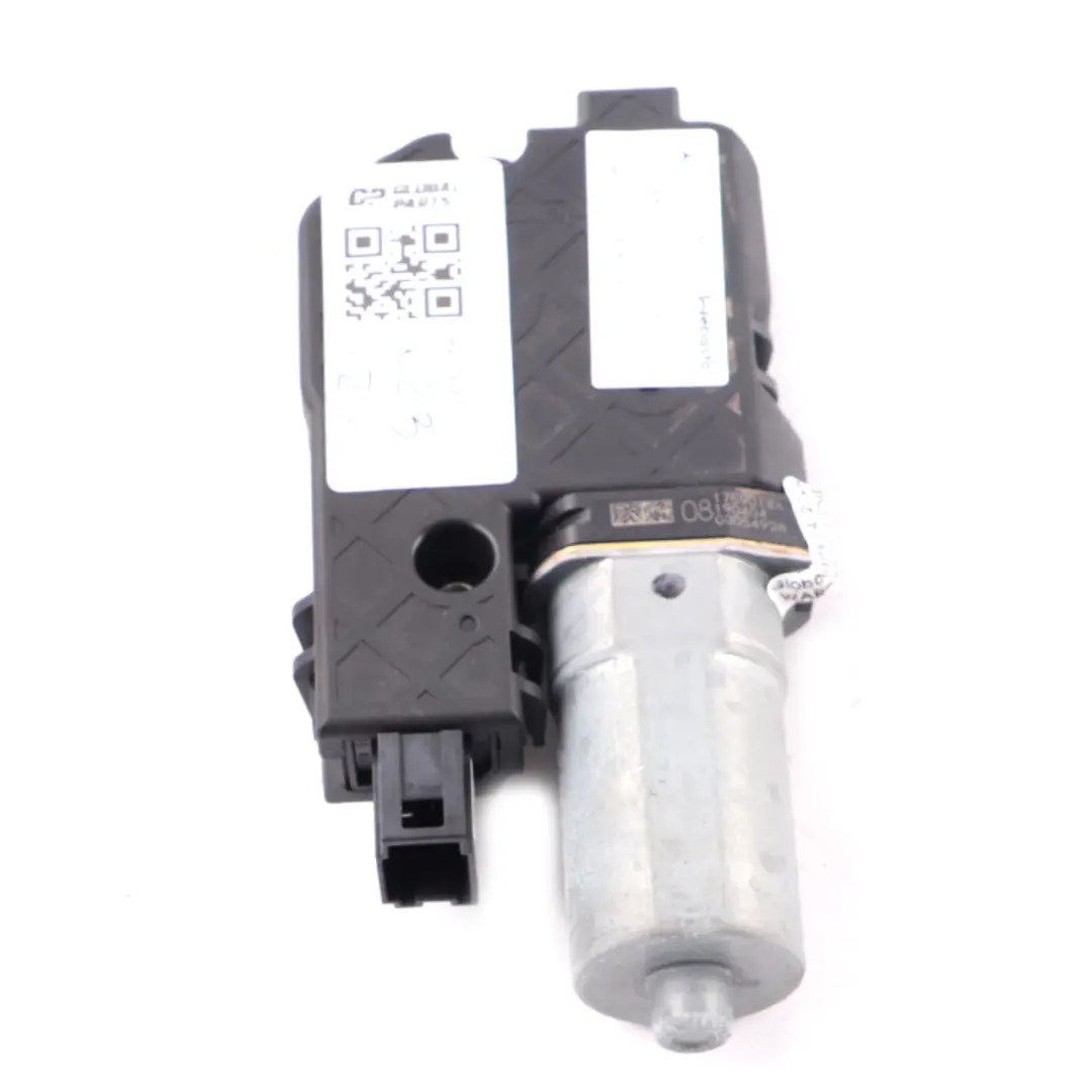 Sun Roof Motor Panoramic Sliding Motor Drive to Mercedes C167 W213 W247 with Part number A2139067003 Mercedes C167 W213 W247 Sun Roof Motor Panoramic Sliding Motor Drive - SKU A2139067003 - Part number A2139067003