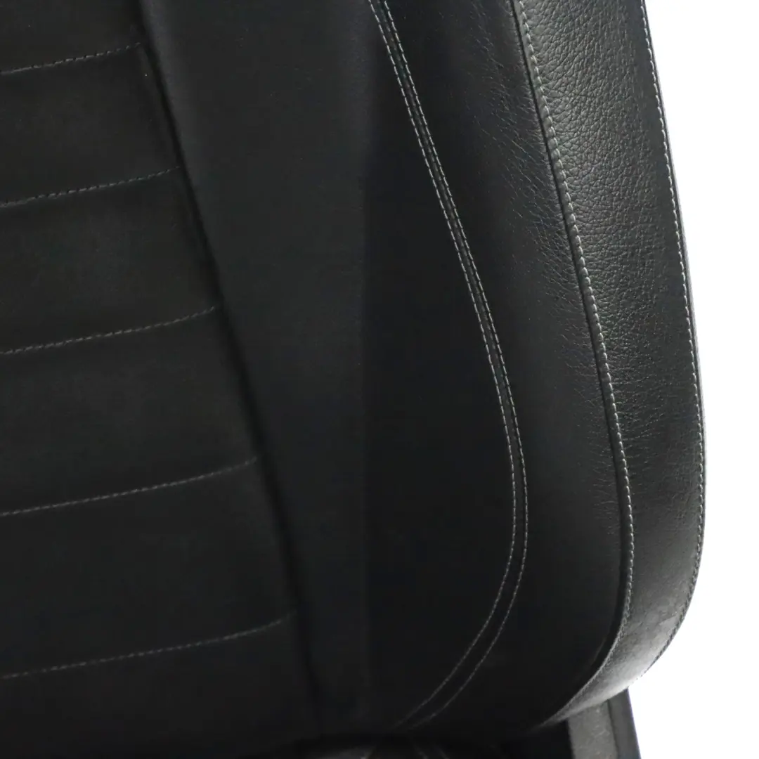 Mercedes W213 Asiento Delantero Derecho Calefactable Interior Cuero Negro - SKU A2139104002-4 - Número de pieza A2139104002