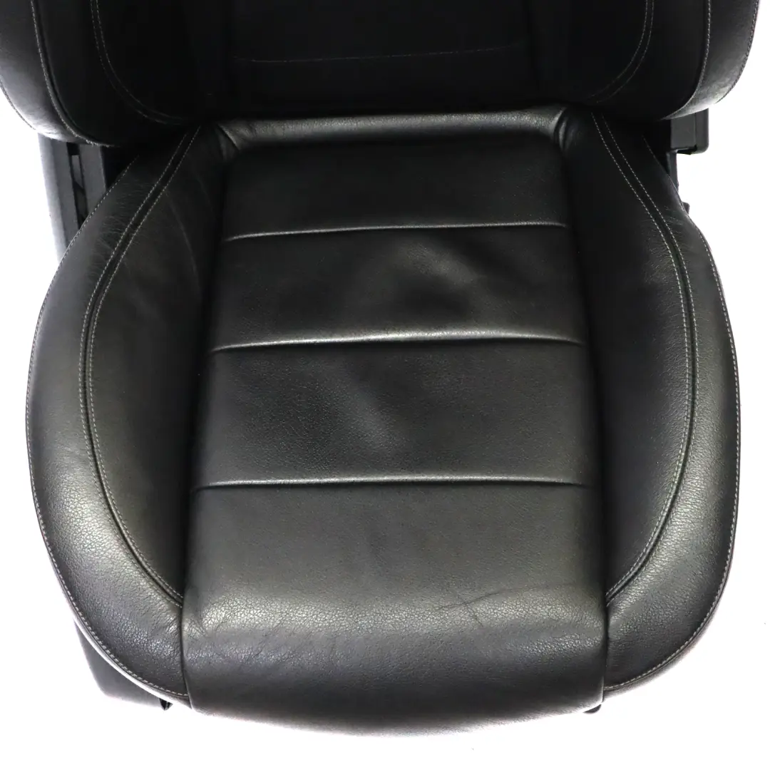 Mercedes W213 Asiento Delantero Derecho Calefactable Interior Cuero Negro - SKU A2139104002-4 - Número de pieza A2139104002