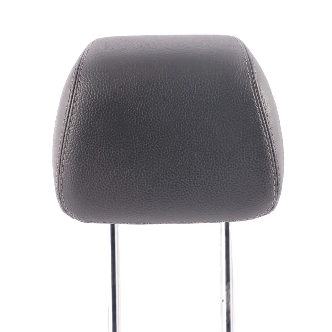 Kopfstütze hinten rechts Kopfstütze schwarz Leder für Mercedes W213 mit Teilenummer A2139701700 Mercedes W213 Kopfstütze hinten rechts Kopfstütze schwarz Leder - SKU A2139701700 - Teilenummer A2139701700