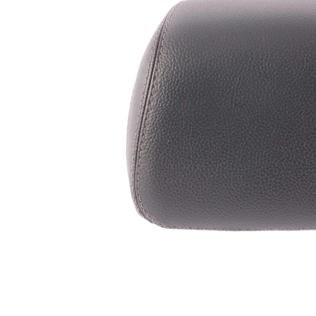 Poggiatesta posteriore sinistro destro nero pelle per Mercedes W213 con numero di parte A2139701700 Mercedes W213 Poggiatesta posteriore sinistro destro nero pelle - SKU A2139701700 - Numero di parte A2139701700