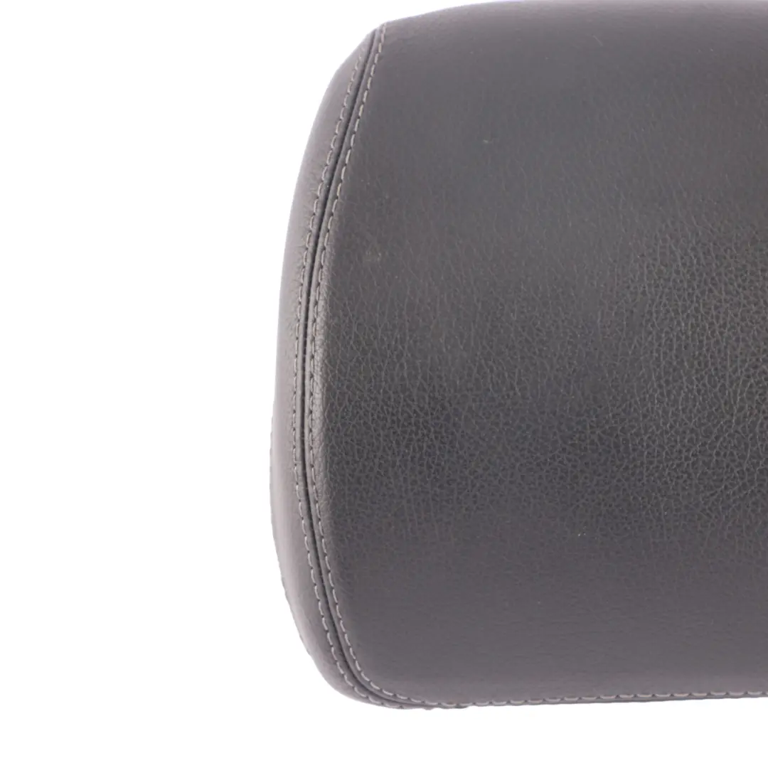 Mercedes W213 Appui-tête de siège avant gauche Appui-tête cuir noir - SKU A2139704550 - Numéro de pièce A2139704550