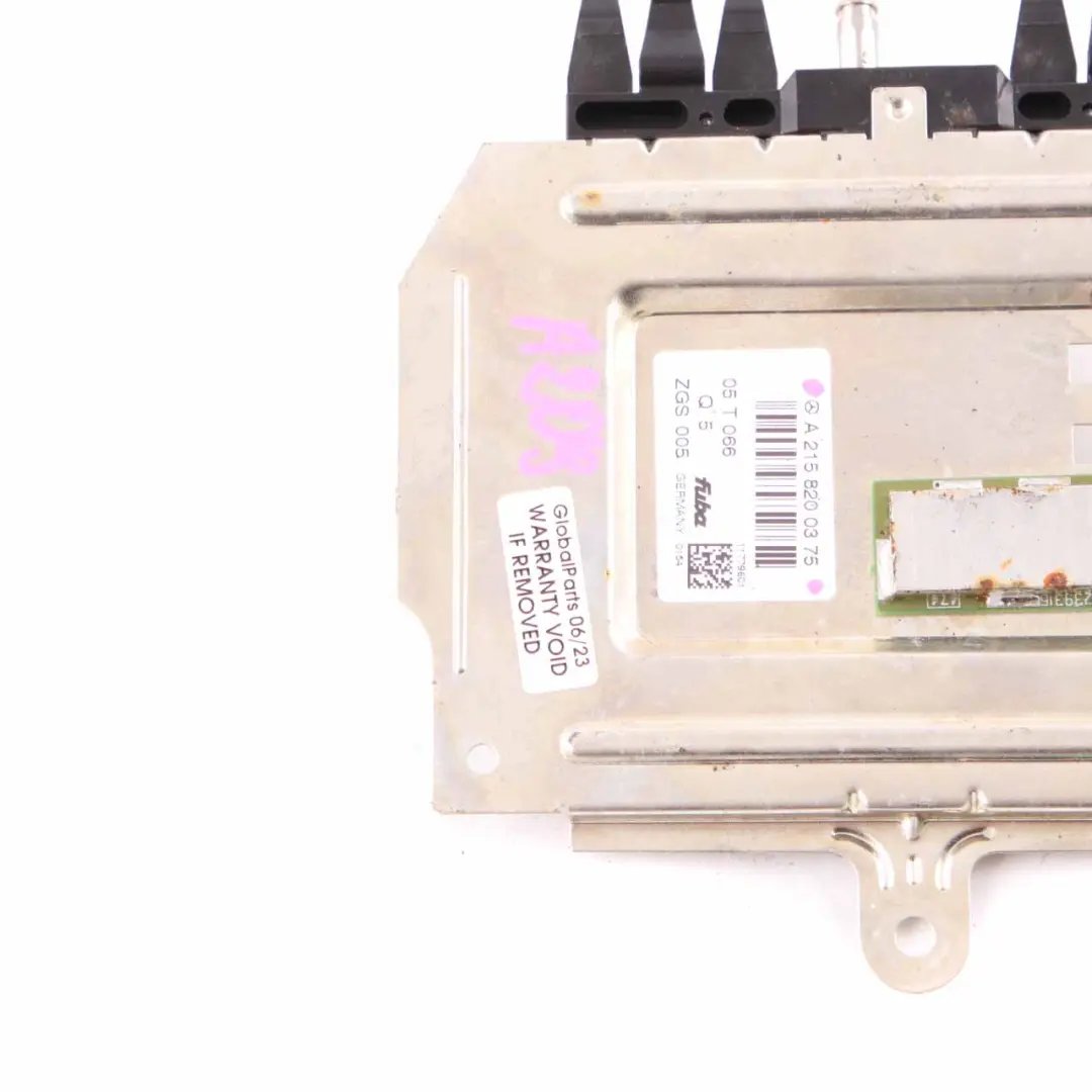 Boot Antenna Amplifier Module Unit to Mercedes CLK W209 Convertible with Part number A2158200375 Mercedes CLK W209 Convertible Boot Antenna Amplifier Module Unit - SKU A2158200375 - Part number A2158200375