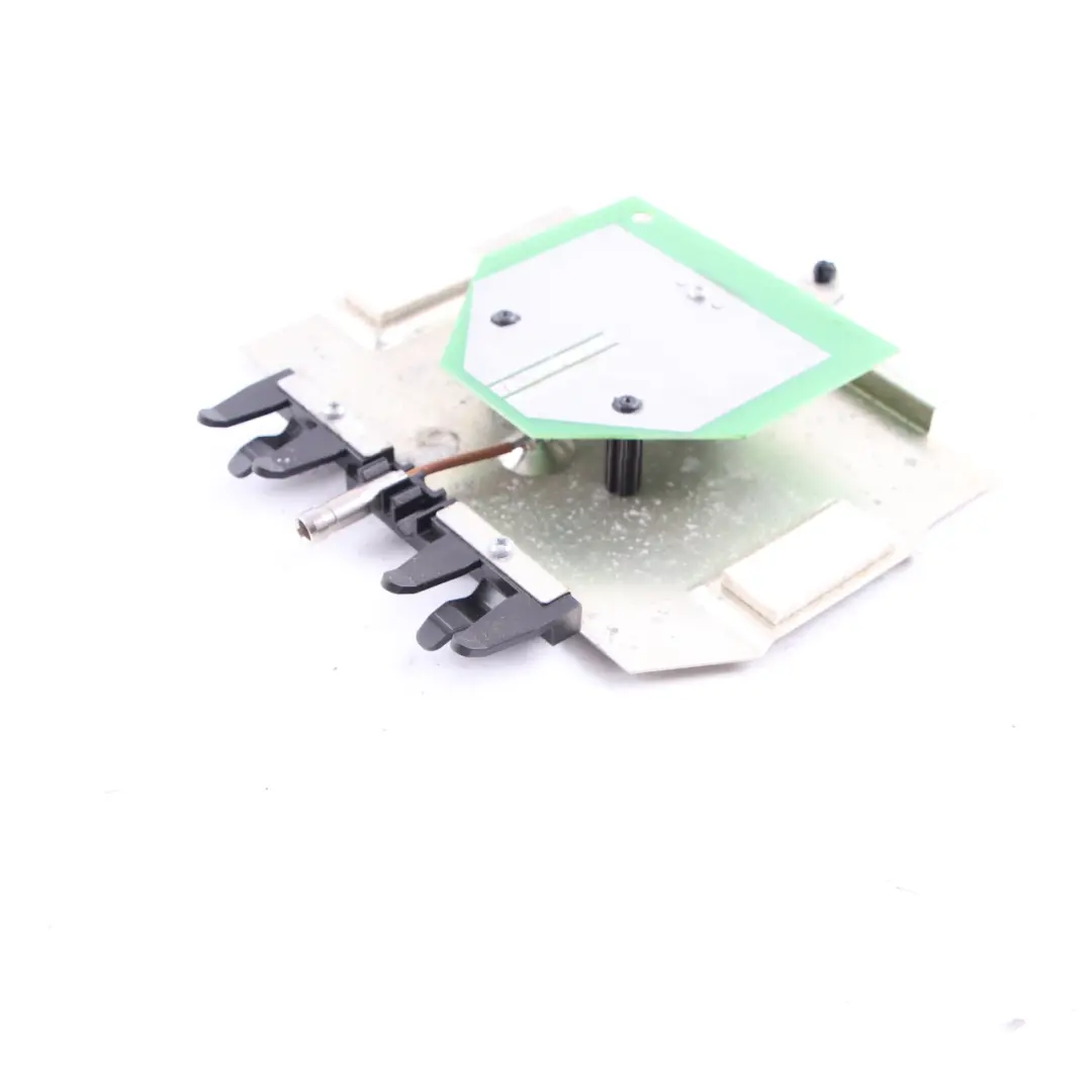 Bota Antena Amplificador Módulo Unidad para Mercedes CLK W209 Convertible con número de pieza A2158201975 Mercedes CLK W209 Convertible Bota Antena Amplificador Módulo Unidad - SKU A2158201975 - Número de pieza A2158201975