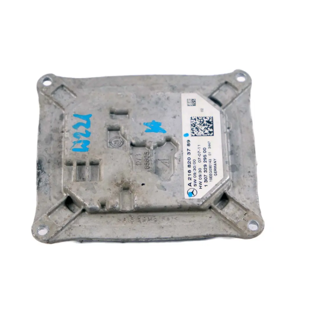 Bi-Xenon Faros Balasto Unidad De Control Módulo para Mercedes W221 con número de pieza A2168203789 Mercedes W221 Bi-Xenon Faros Balasto Unidad De Control Módulo - SKU A2168203789 - Número de pieza A2168203789
