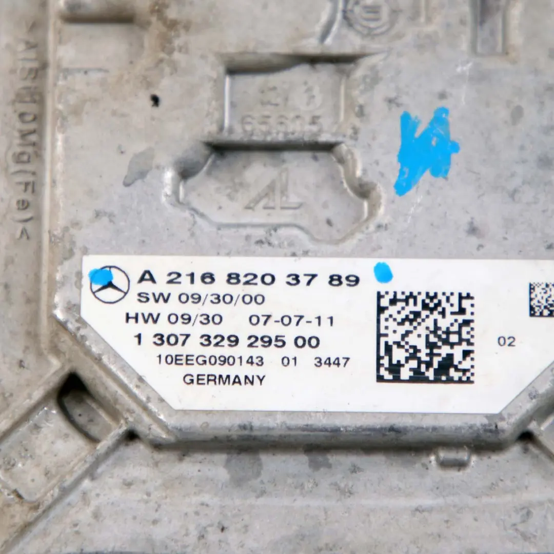 Mercedes W221 Bi-Xenon Faros Balasto Unidad De Control Módulo - SKU A2168203789 - Número de pieza A2168203789