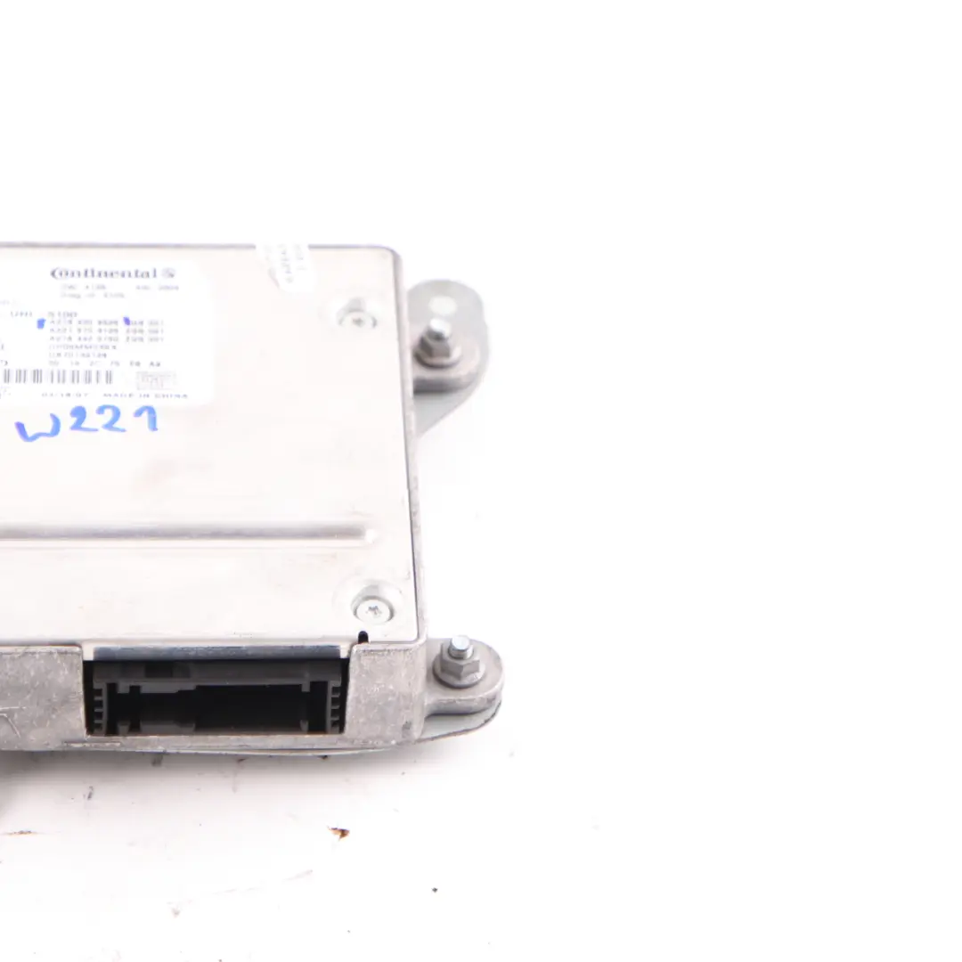 Tür modul vorne links Fahrer Steuergerät ECU A2118208185 für Mercedes W211 mit Teilenummer A2168208526 Mercedes W211 Tür modul vorne links Fahrer Steuergerät ECU A2118208185 - SKU A2168206525 - Teilenummer A2168208526