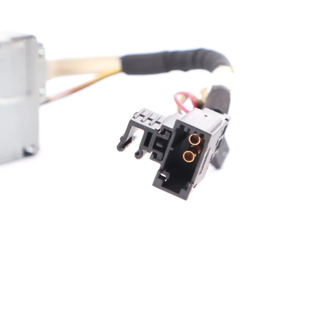 Changer Mercedes W164 CD Changer 6 Disc Player to CD with Part number A2178706189 CD Changer Mercedes W164 CD Changer 6 Disc Player - SKU A2178706189 - Part number A2178706189