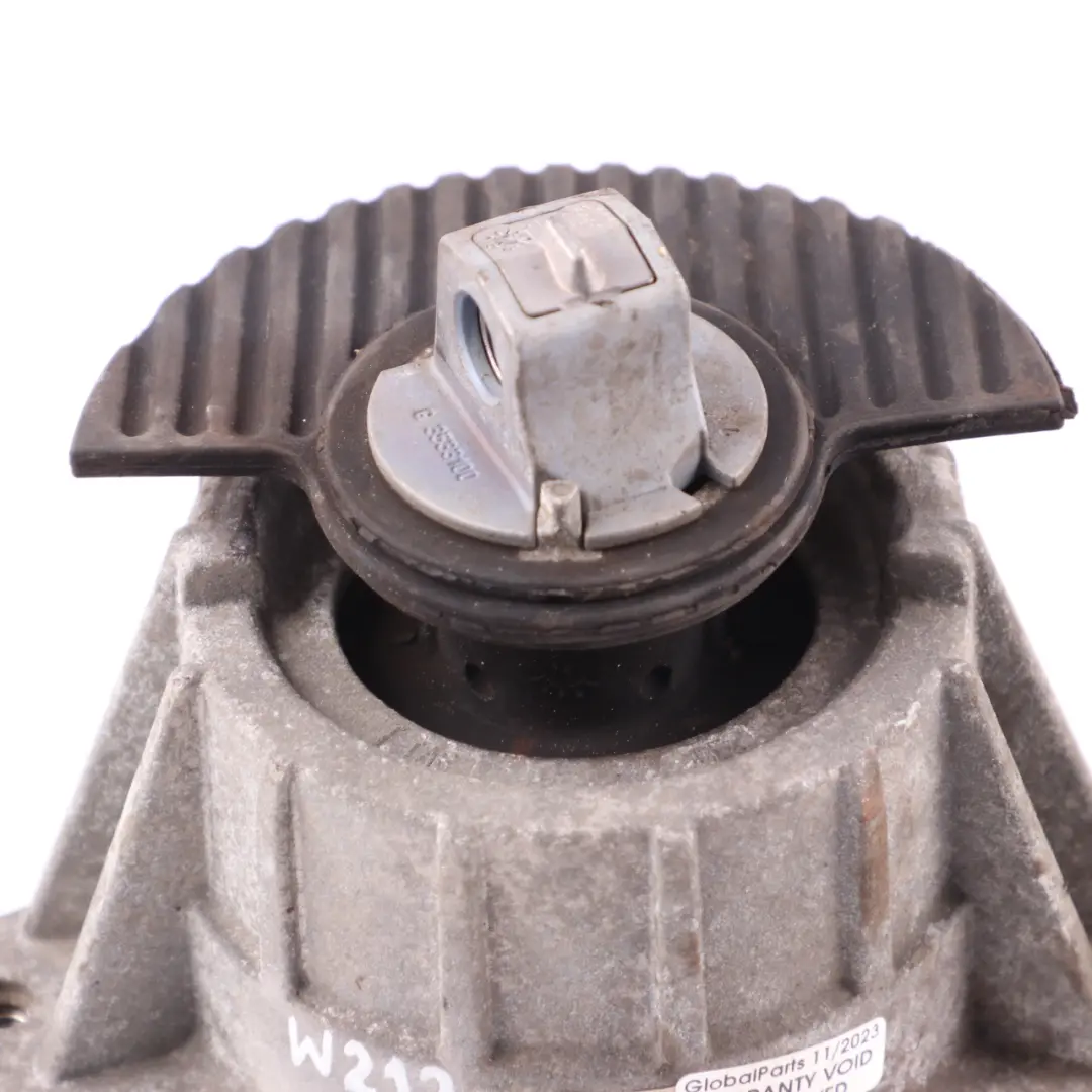 Mercedes W212 E63 C218 CLS63 AMG M157 Motorlager rechts Support - SKU A2182400817 - Teilenummer A2182400817
