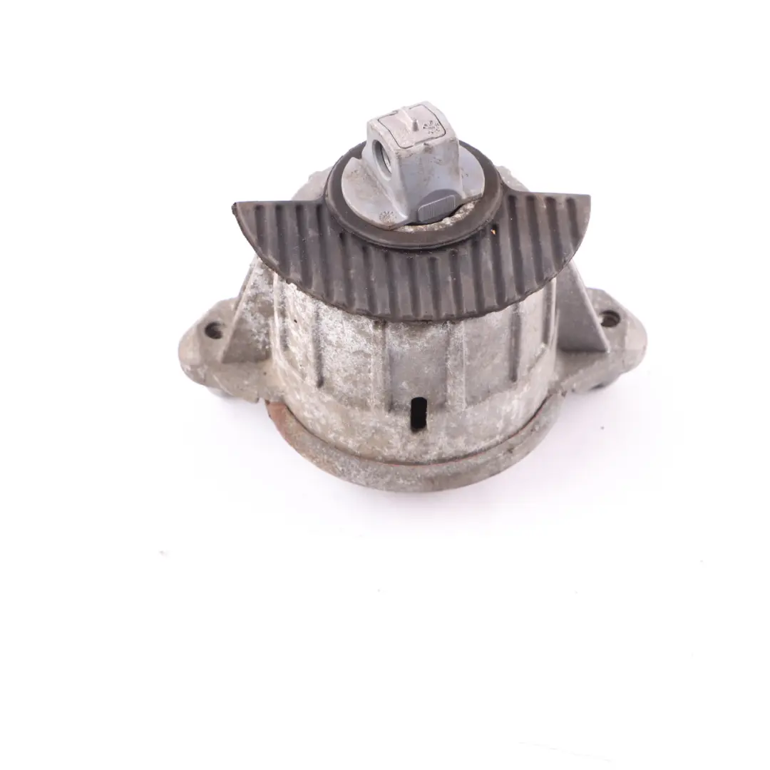 CLS63 AMG M157 Soporte del motor derecho para Mercedes W212 E63 C218 con número de pieza A2182400817 Mercedes W212 E63 C218 CLS63 AMG M157 Soporte del motor derecho - SKU A2182400817 - Número de pieza A2182400817