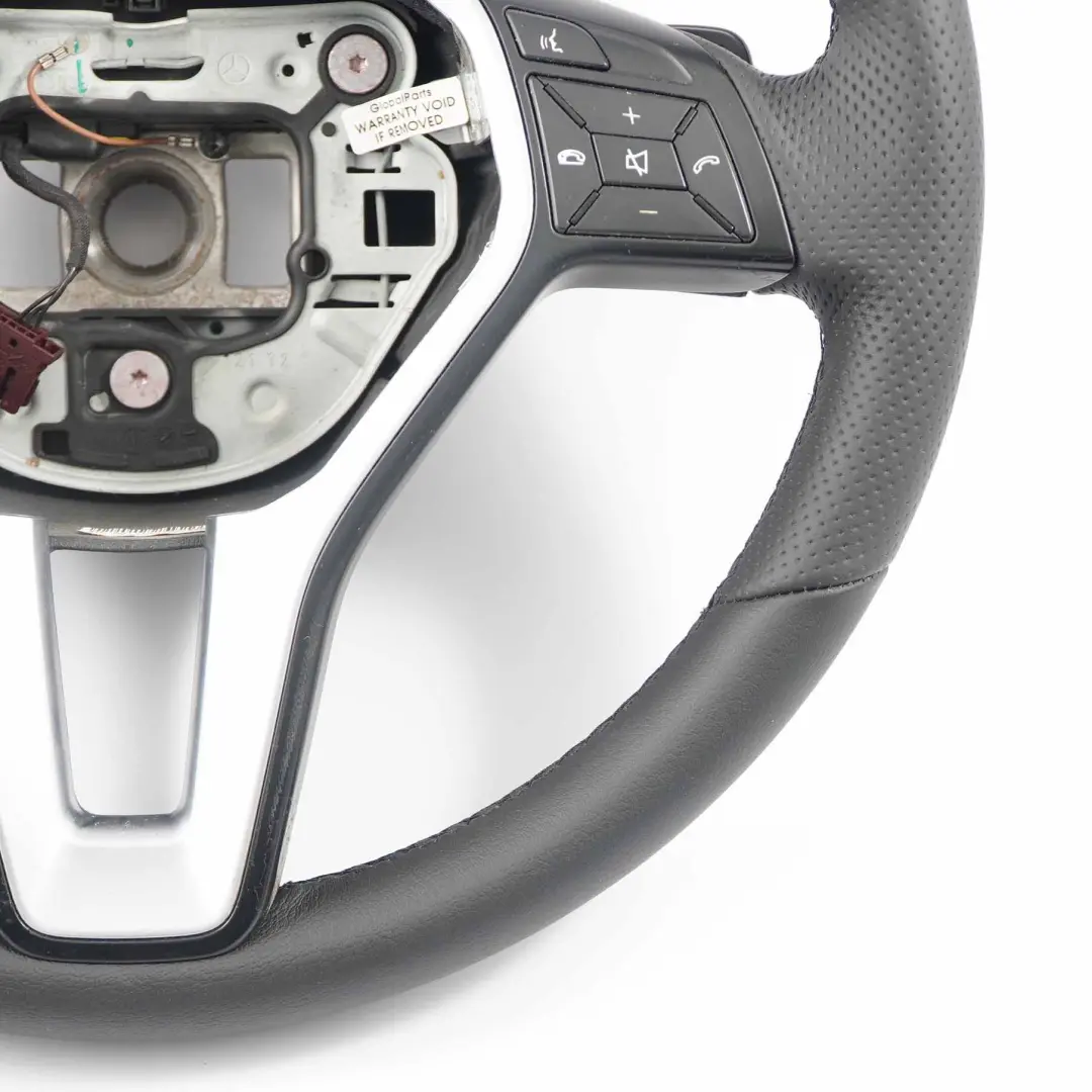 Mercedes W212 NOUVEAU Cuir Noir Sport Volant Palettes de Vitesses Noir Fils - SKU A2184600118-1 - Numéro de pièce A2184600118