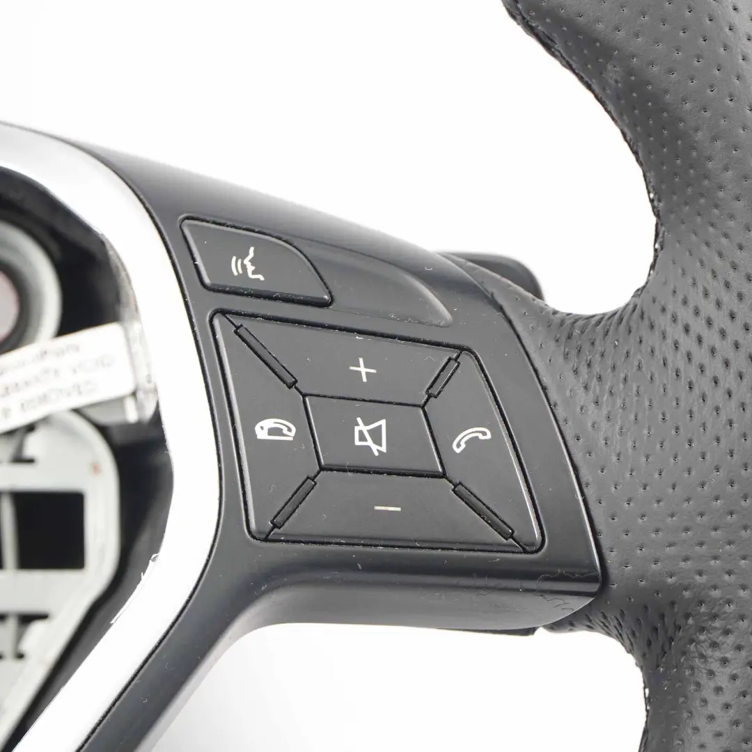 Mercedes W212 NOUVEAU Cuir Noir Sport Volant Palettes de Vitesses Noir Fils - SKU A2184600118-1 - Numéro de pièce A2184600118