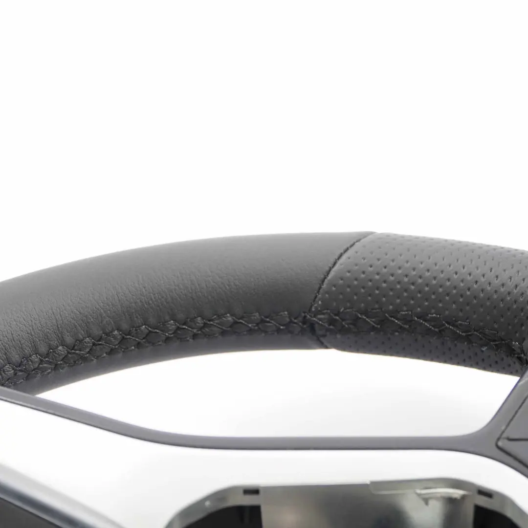 NUOVO in Pelle Nera Fili neri Cambio al Volante per Volante Mercedes W204 W212 con numero di parte A2184600818 Volante Mercedes W204 W212 NUOVO in Pelle Nera Fili neri Cambio al Volante - SKU A2184600818-1 - Numero di parte A2184600818