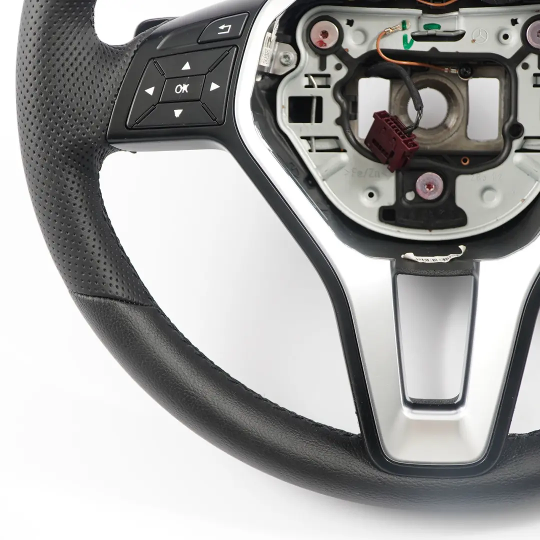 W117 NUEVO Volante deportivo de cuero negro Paddle Shift para Mercedes W176 W204 W246 con número de pieza A2184602018 Mercedes W176 W204 W246 W117 NUEVO Volante deportivo de cuero negro Paddle Shift - SKU A2184602018-3 - Número de pieza A2184602018