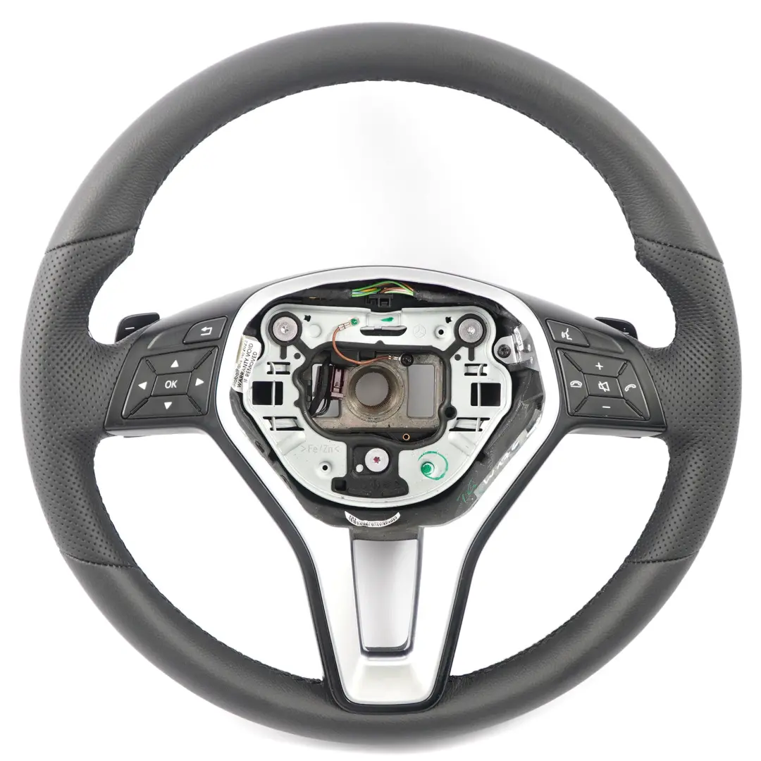 Volante Mercedes W176 W246 NUEVO Cuero Negro Hilos Negro Paddle Shift - SKU A2184609103-2 - Número de pieza A2184609103