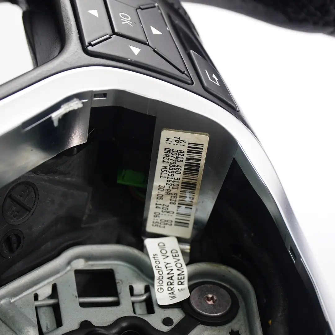  Volant Mercedes W176 NEUF Cuir noir Filets noirs Palettes changement vitesse - SKU A2184609103-3 - Numéro de pièce A2184609103