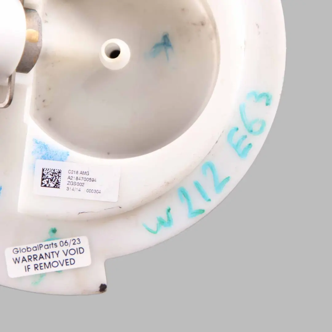 Pump Mercedes W204 W212 AMG Sender Unit Sensor Left N/S to Fuel with Part number A2184700594 Fuel Pump Mercedes W204 W212 AMG Sender Unit Sensor Left N/S - SKU A2184700594 - Part number A2184700594