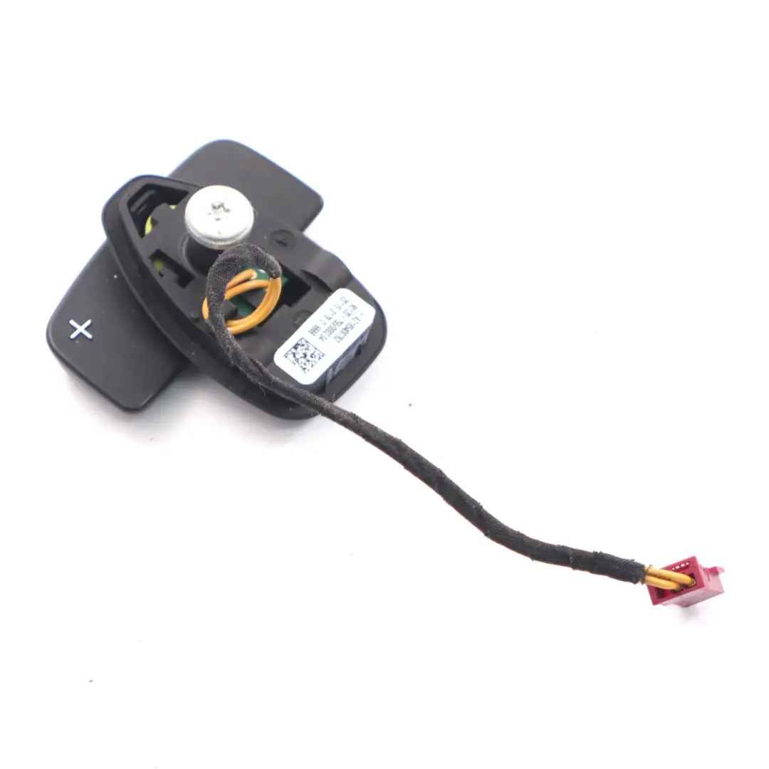 Palette changement vitesse Mercedes W204 W212 Volant droit vitesse - SKU A2185400762 - Numéro de pièce A2185400762