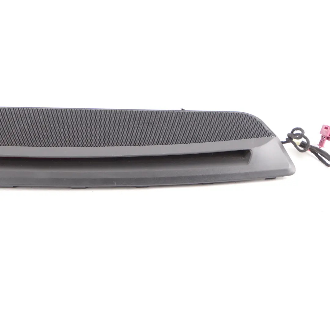 W218 Luz Freno Trasera Tercera Cubierta Moldura Negro para Mercedes CLS con número de pieza A2186830030 Mercedes CLS W218 Luz Freno Trasera Tercera Cubierta Moldura Negro - SKU A2186830030 - Número de pieza A2186830030