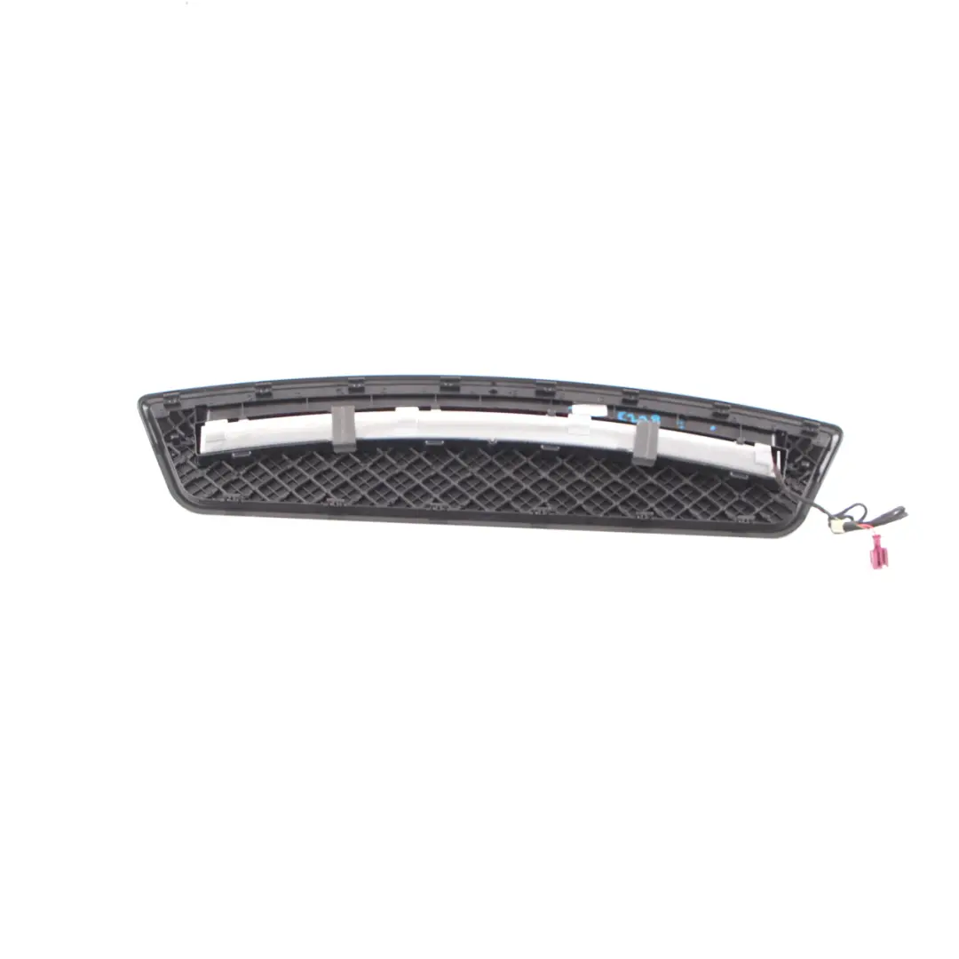 W218 Luz Freno Trasera Tercera Cubierta Moldura Negro para Mercedes CLS con número de pieza A2186830030 Mercedes CLS W218 Luz Freno Trasera Tercera Cubierta Moldura Negro - SKU A2186830030 - Número de pieza A2186830030