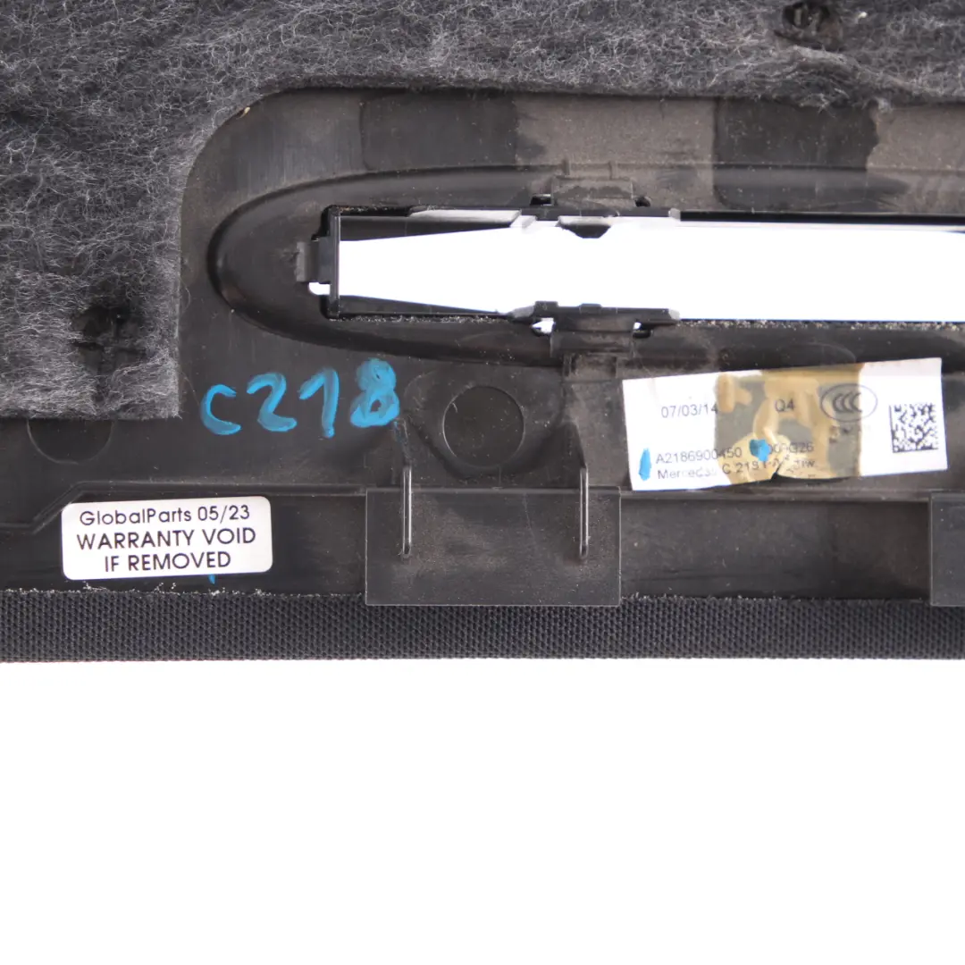 W218 Techo Trasero Cubrepanel Parktronic Negro para Mercedes con número de pieza A2186900450 Mercedes W218 Techo Trasero Cubrepanel Parktronic Negro - SKU A2186900450 - Número de pieza A2186900450