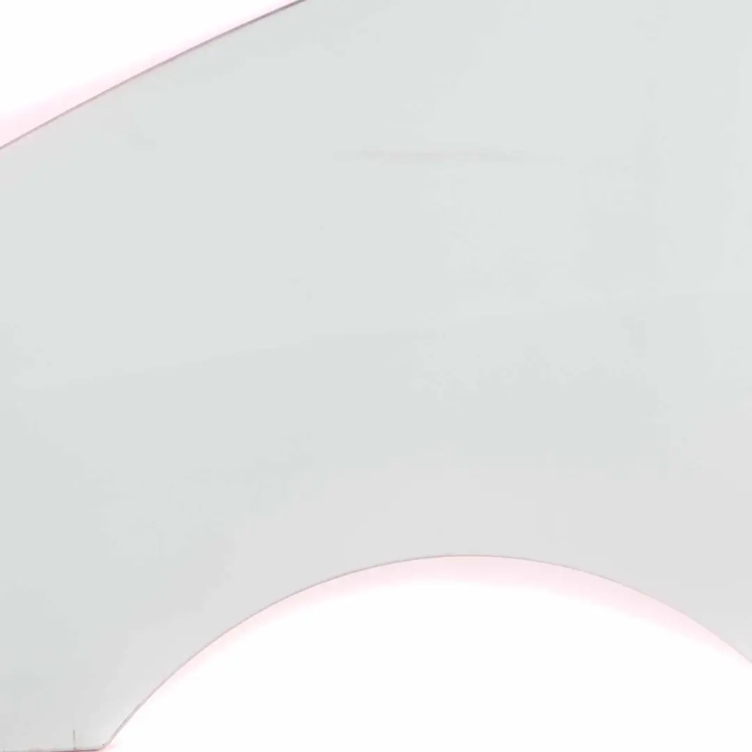 W218 Window Glass Front Door Side Left N/S Glazing AS2 to Mercedes CLS with Part number A2187250300 Mercedes CLS W218 Window Glass Front Door Side Left N/S Glazing AS2 - SKU A2187250300 - Part number A2187250300