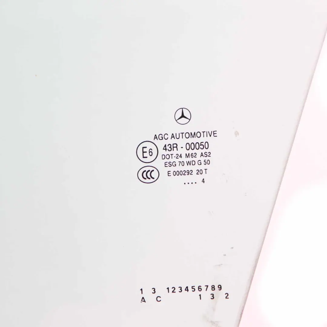 Mercedes W213 Vetro Porta Anteriore Sinistra Vetri Verde AS2 A2137250110 - SKU A2187250300 - Numero di parte A2187250300