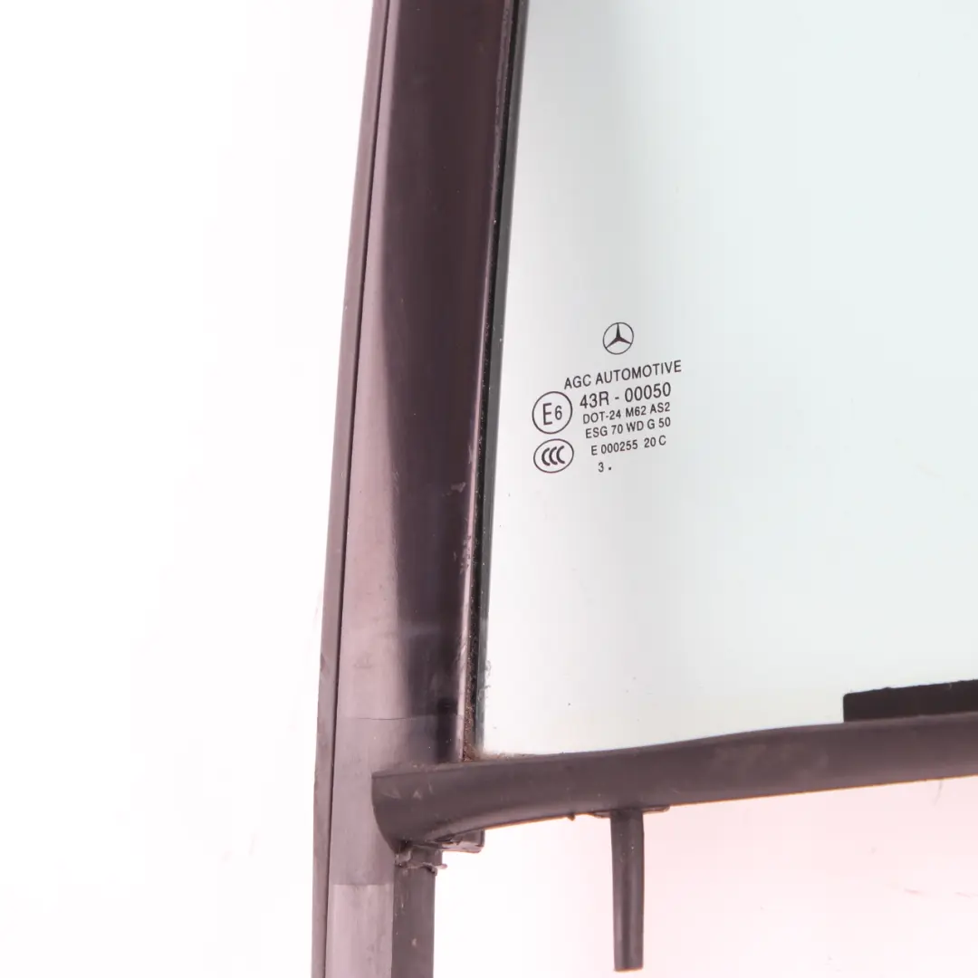 W218 Window Glass Rear Door Left N/S Quarter Green AS2 to Mercedes CLS with Part number A2187302300 Mercedes CLS W218 Window Glass Rear Door Left N/S Quarter Green AS2 - SKU A2187302300 - Part number A2187302300