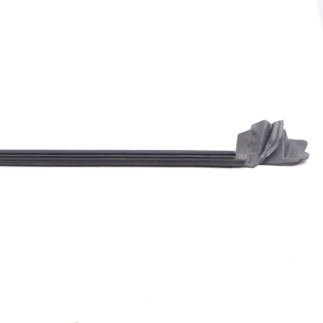 Mercedes CLS W218 Finestrino Posteriore Destro Porta Weatherstrip - SKU A2187350865 - Numero di parte A2187350865