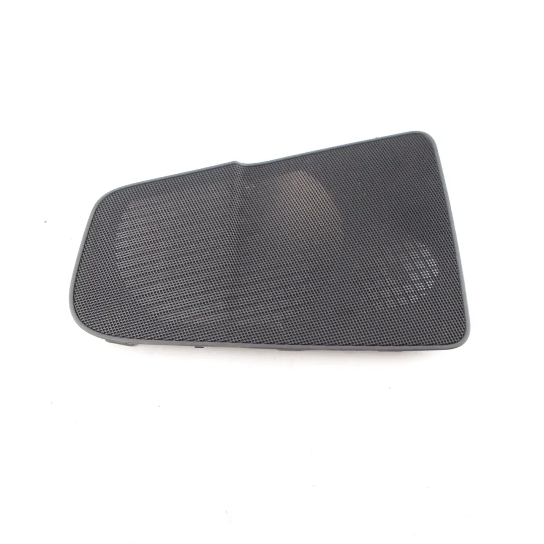 W218 Lautsprecher Abdeckung Schwarz Hinten Links für Mercedes CLS mit Teilenummer A2187370388 Mercedes CLS W218 Lautsprecher Abdeckung Schwarz Hinten Links - SKU A2187370388 - Teilenummer A2187370388