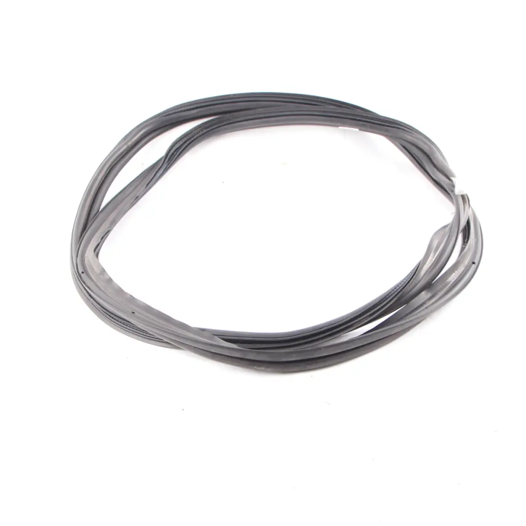 W218 Portellone Posteriore Guarnizione Baule Striscia per Mercedes CLS con numero di parte A2187500198 Mercedes CLS W218 Portellone Posteriore Guarnizione Baule Striscia - SKU A2187500198 - Numero di parte A2187500198