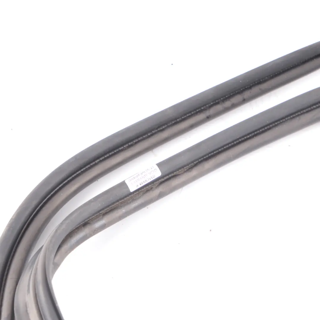 Mercedes CLS W218 Tailgate Seal Boot Trunk Lid Gasket Sealing Strip - SKU A2187500198 - Part number A2187500198