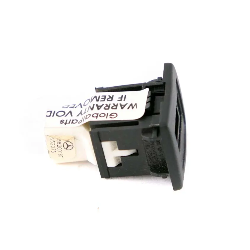 Interface multimédia Port adaptateur USB Prise pour Mercedes W221 à propos du numéro de pièce A2188200187 Mercedes W221 Interface multimédia Port adaptateur USB Prise - SKU A2188200187 - Numéro de pièce A2188200187
