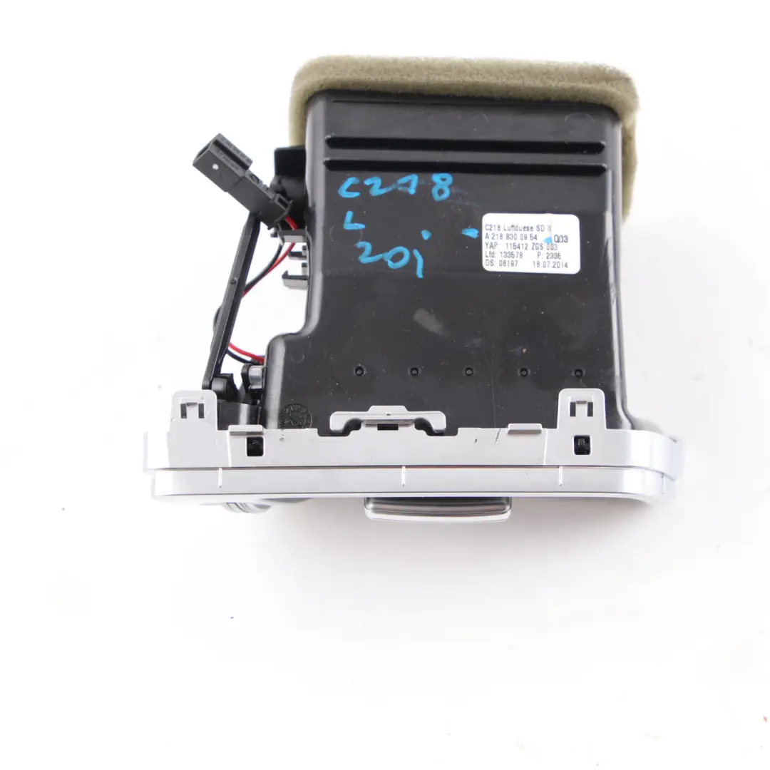 W218 Rejilla ventilación salpicadero Boquilla izquierda para Mercedes CLS con número de pieza A2188300954 Mercedes CLS W218 Rejilla ventilación salpicadero Boquilla izquierda - SKU A2188300954 - Número de pieza A2188300954