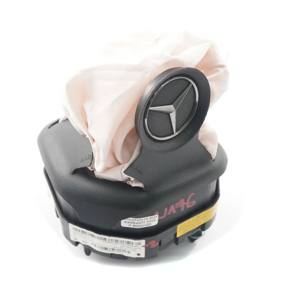 Poduszka Airbag Kierowcy Wystrzelona do Mercedes W176 o numerze A2188605102 Mercedes W176 Poduszka Airbag Kierowcy Wystrzelona - SKU A2188605102-2 - Numer Części A2188605102