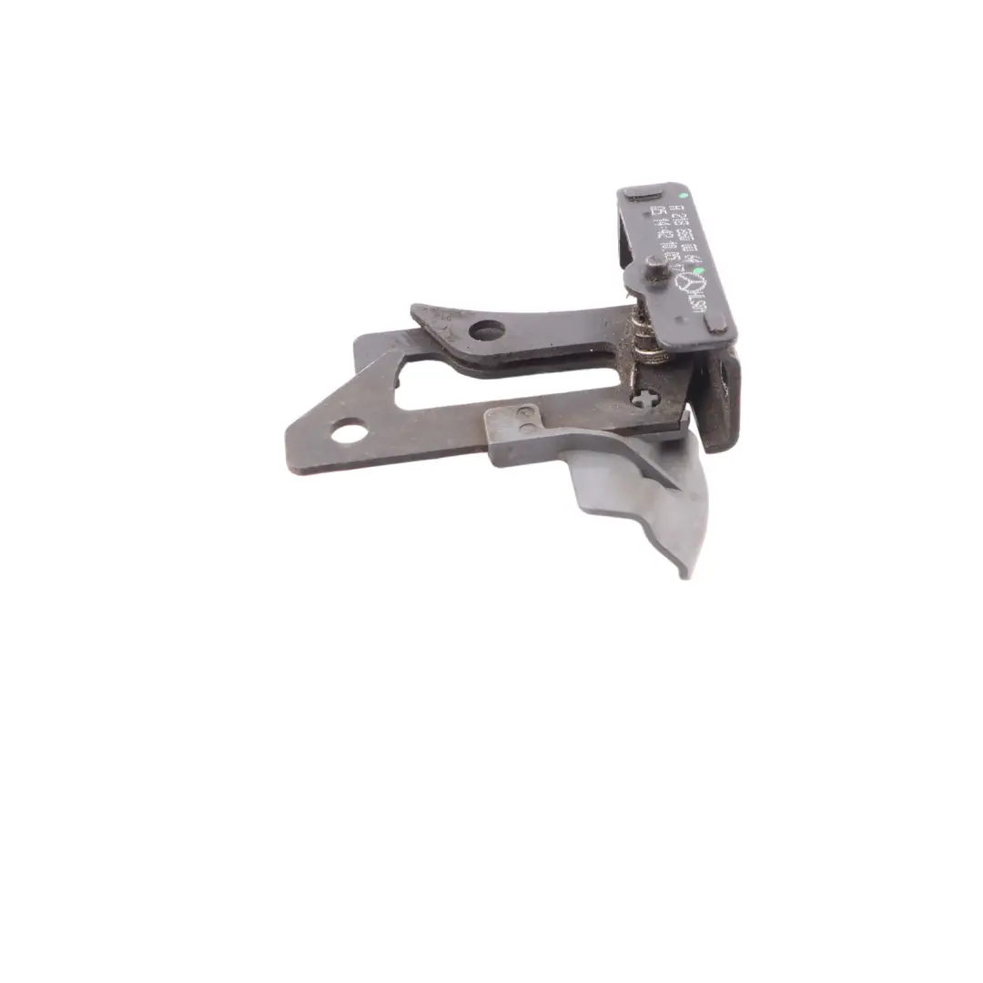  Verrouillage capot Mercedes W205 W213 sécurité moteur - SKU A2188800064 - Numéro de pièce A2188800064