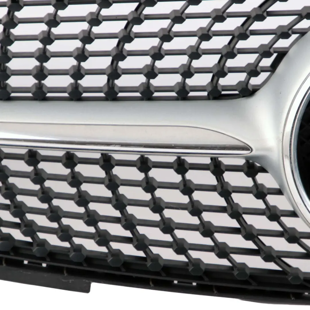 Radiator Grille Front Hood Bonnet Beam Panel Silver Chrome to Mercedes W176 C218 with Part number A2188850622 Mercedes W176 C218 Radiator Grille Front Hood Bonnet Beam Panel Silver Chrome - SKU A2188850622 - Part number A2188850622