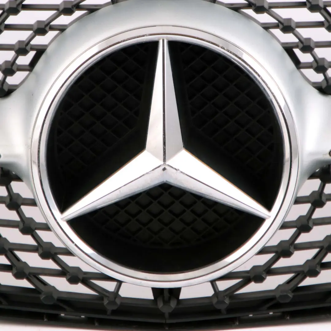 Radiator Grille Front Hood Bonnet Beam Panel Silver Chrome to Mercedes W176 C218 with Part number A2188850622 Mercedes W176 C218 Radiator Grille Front Hood Bonnet Beam Panel Silver Chrome - SKU A2188850622 - Part number A2188850622