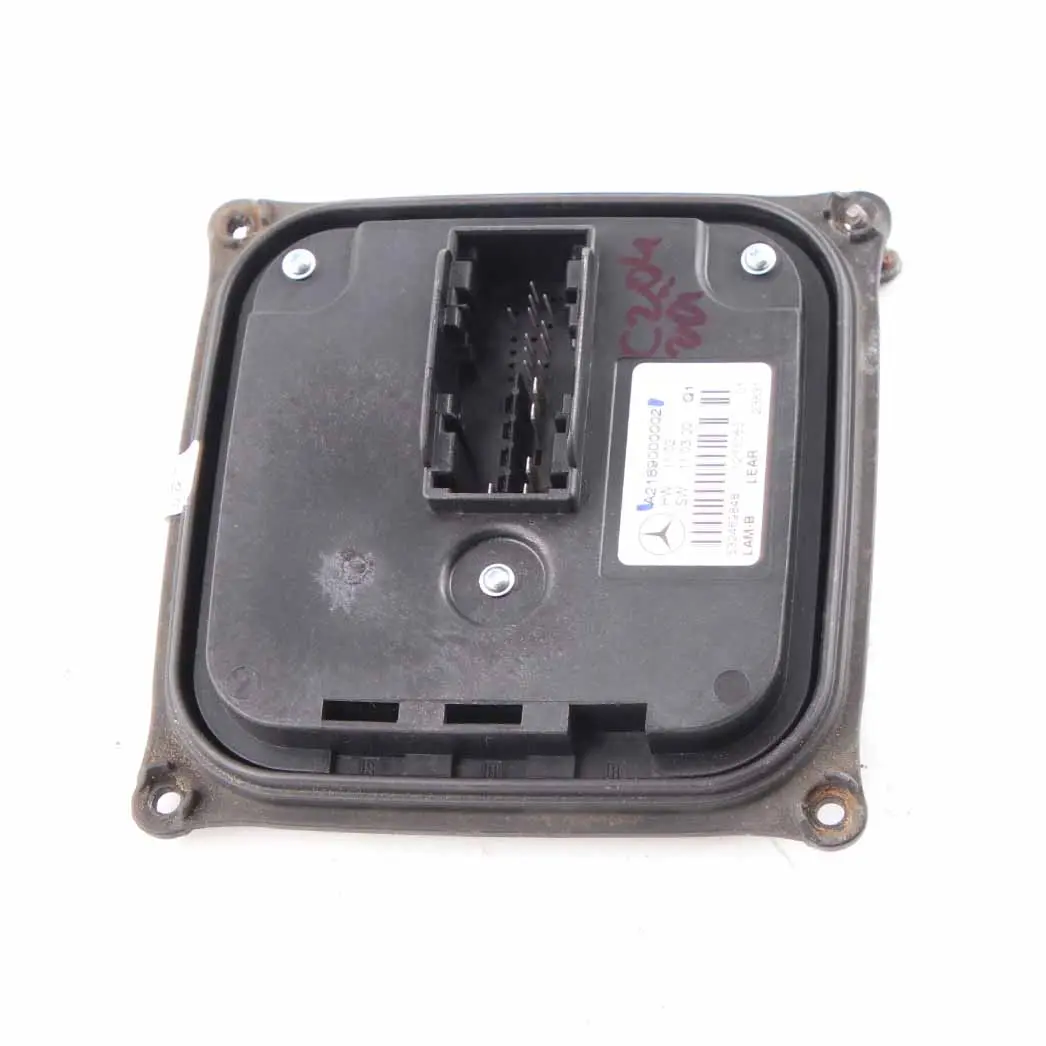 Module Phares Mercedes W204 CLS W218 Unité contrôle ballasts Avant pour à propos du numéro de pièce A2189000002 Module Phares Mercedes W204 CLS W218 Unité contrôle ballasts Avant - SKU A2189000002 - Numéro de pièce A2189000002