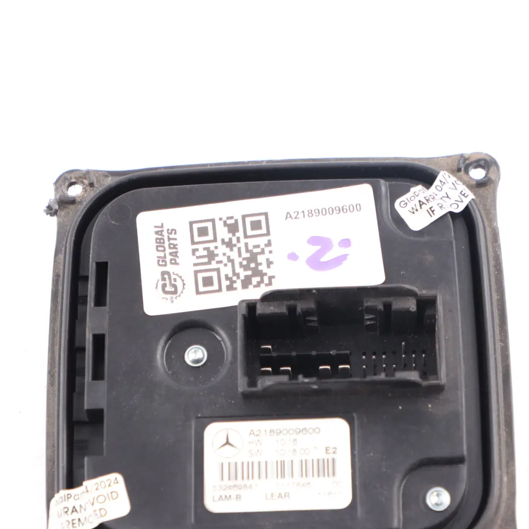Mercedes C204 C218 LED de control de faros Unidad Módulo - SKU A2189009600 - Número de pieza A2189009600