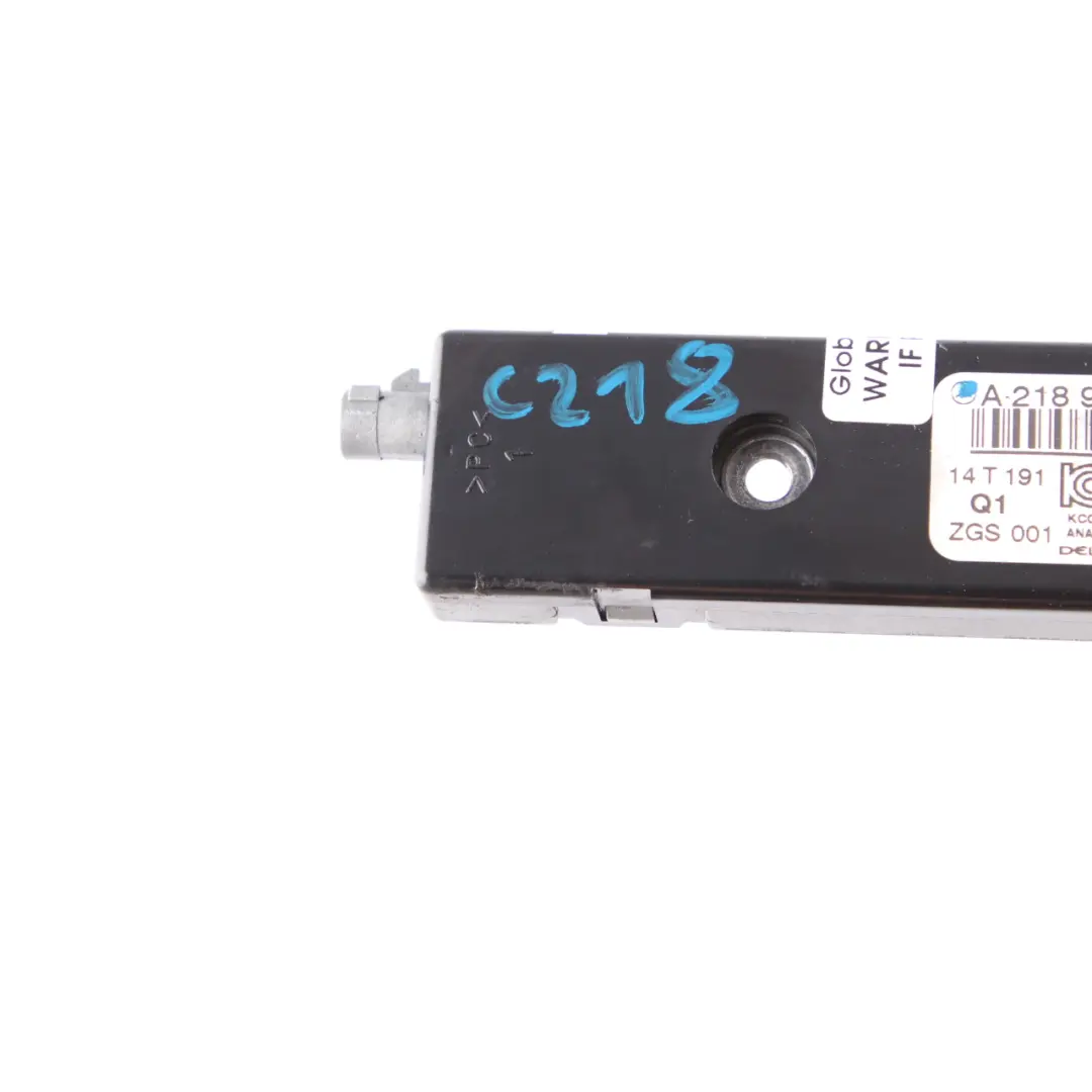 W218 Antenna Amplifier Aerial Module Rear Right O/S to Mercedes CLS with Part number A2189055101 Mercedes CLS W218 Antenna Amplifier Aerial Module Rear Right O/S - SKU A2189055101 - Part number A2189055101