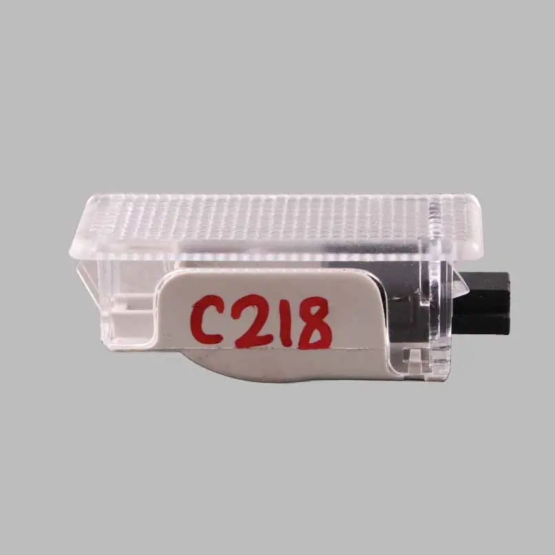 W218 Luce della porta Lampada interna anteriore sinistra destra per Mercedes W205 con numero di parte A2189060035 Mercedes W205 W218 Luce della porta Lampada interna anteriore sinistra destra - SKU A2189060035 - Numero di parte A2189060035