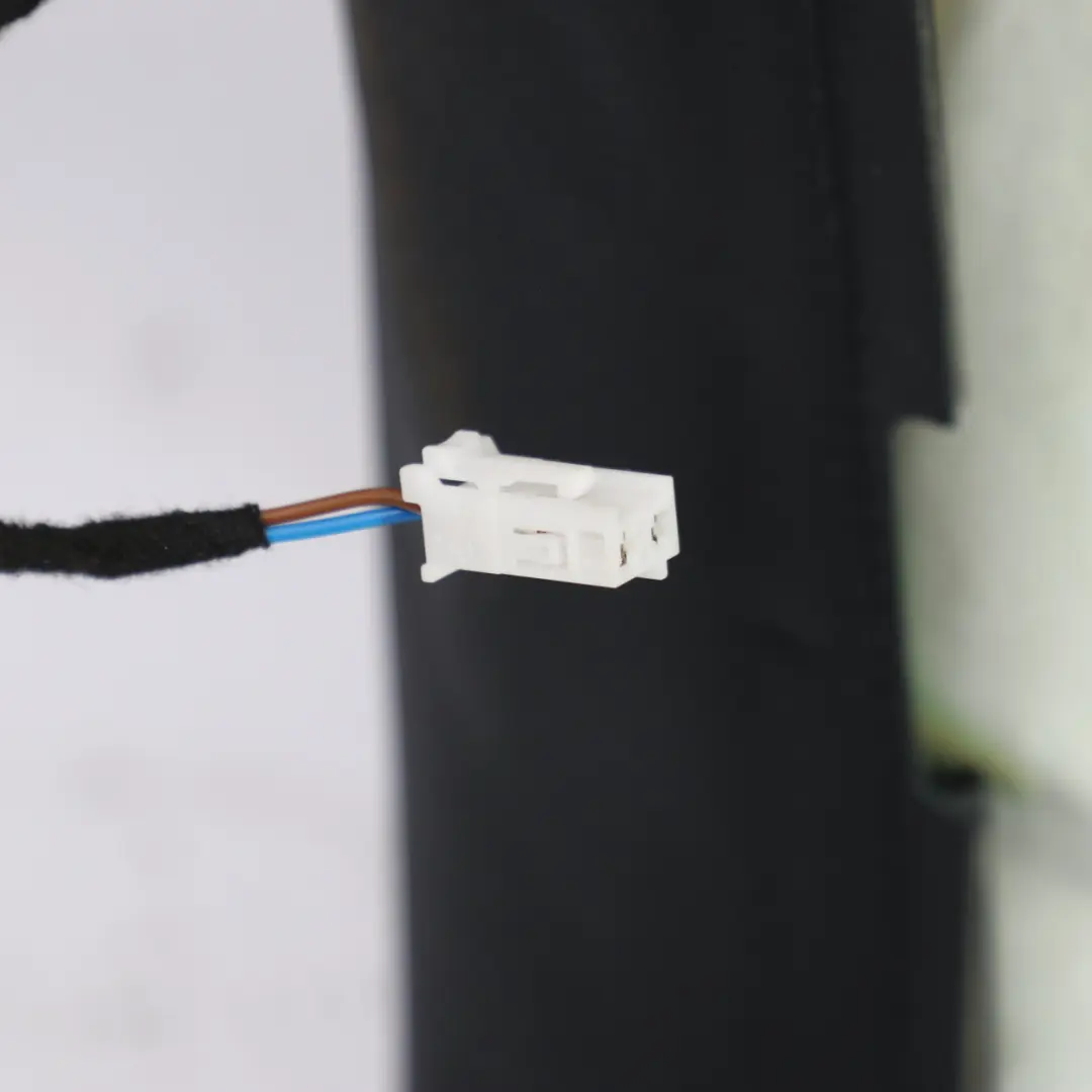 W218 Sitzlehne vorne links Rückenlehnenbezug Heizung Memory für Mercedes mit Teilenummer A2189100947 Mercedes W218 Sitzlehne vorne links Rückenlehnenbezug Heizung Memory - SKU A2189100947 - Teilenummer A2189100947