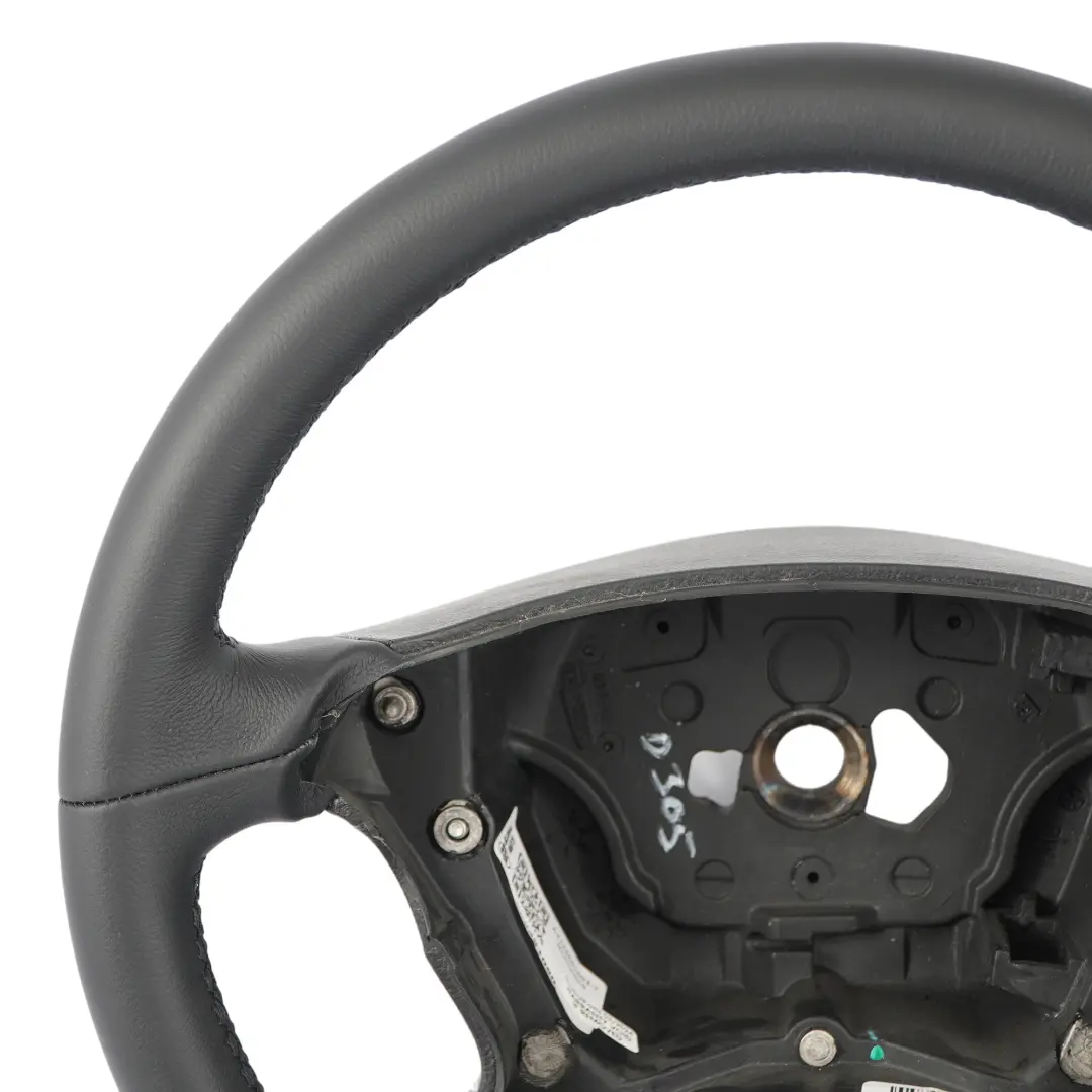 W219 NUEVO Volante de Cuero Negro para Mercedes CLS con número de pieza A2194601603 Mercedes CLS W219 NUEVO Volante de Cuero Negro - SKU A2194601603-1 - Número de pieza A2194601603