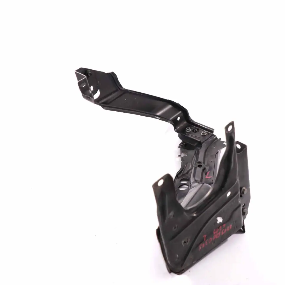 W219 Supporto faro anteriore sinistro per Mercedes con numero di parte A2196200328 Mercedes W219 Supporto faro anteriore sinistro - SKU A2196200328 - Numero di parte A2196200328