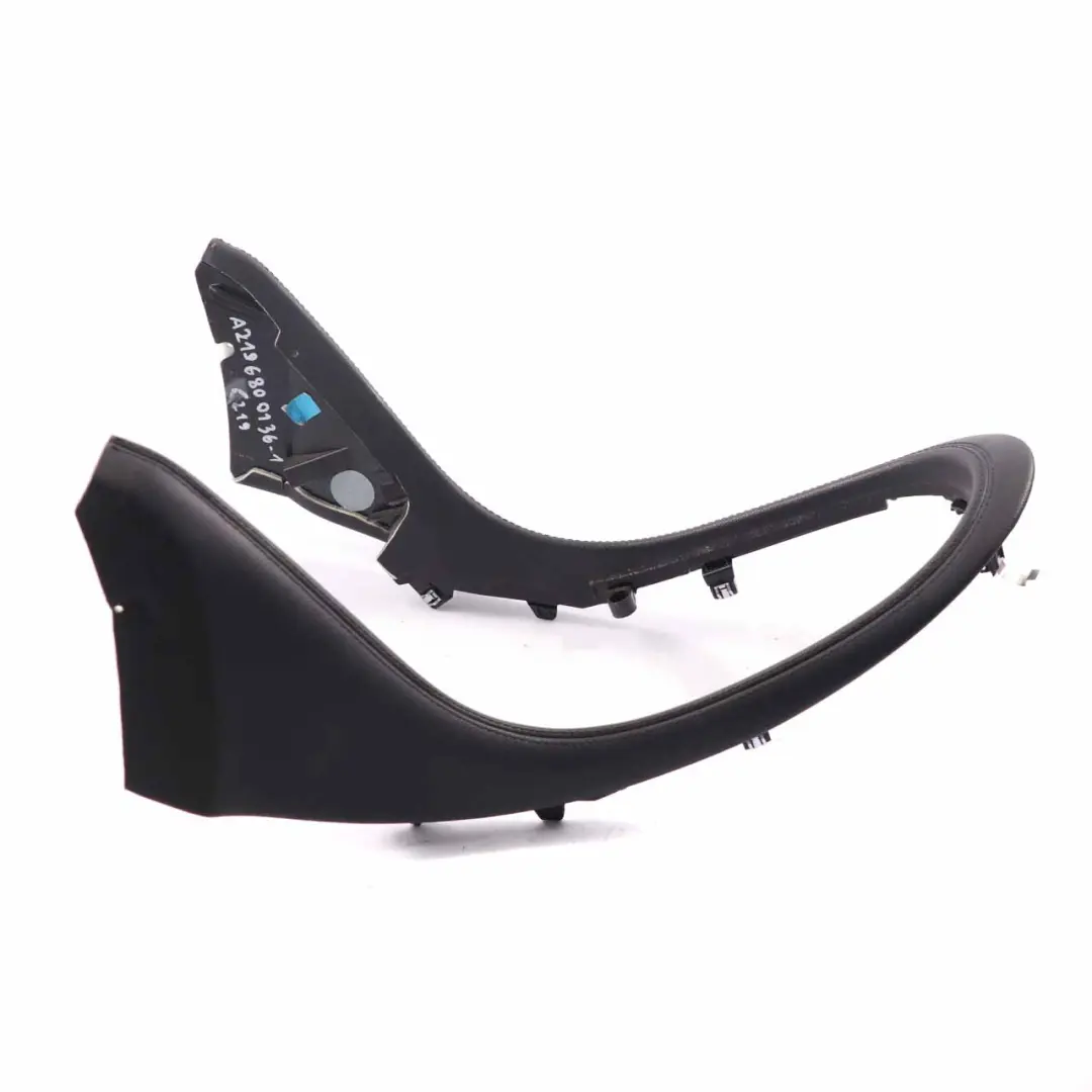 Mercedes CLS W219 Coperchio console centrale Telaio pannello rivestimento nero - SKU A2196800136-1 - Numero di parte A2196800136