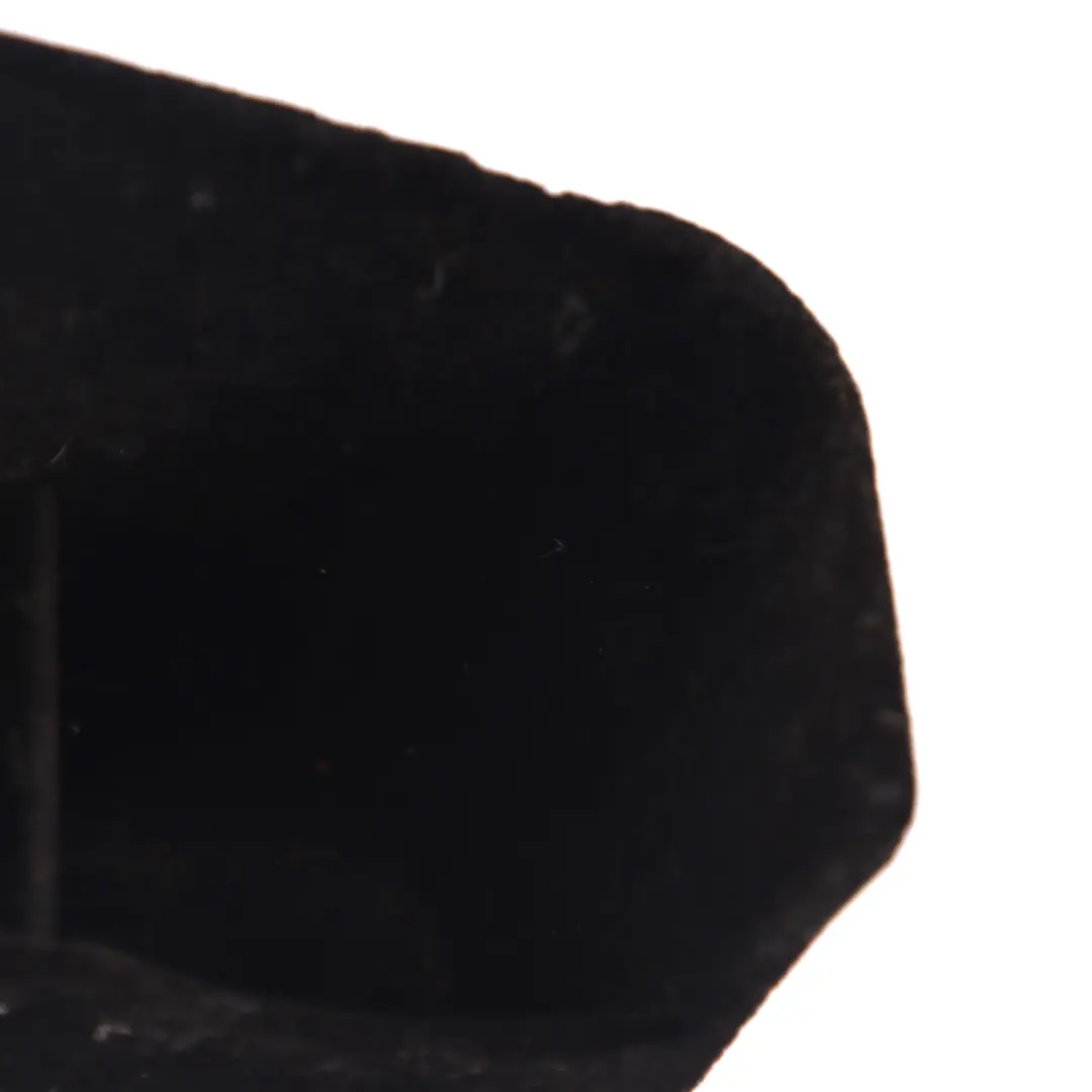 W219 Consola Central Almacenamiento Monedero Bolsillo para Mercedes CLS con número de pieza A2196800210 Mercedes CLS W219 Consola Central Almacenamiento Monedero Bolsillo - SKU A2196800210 - Número de pieza A2196800210