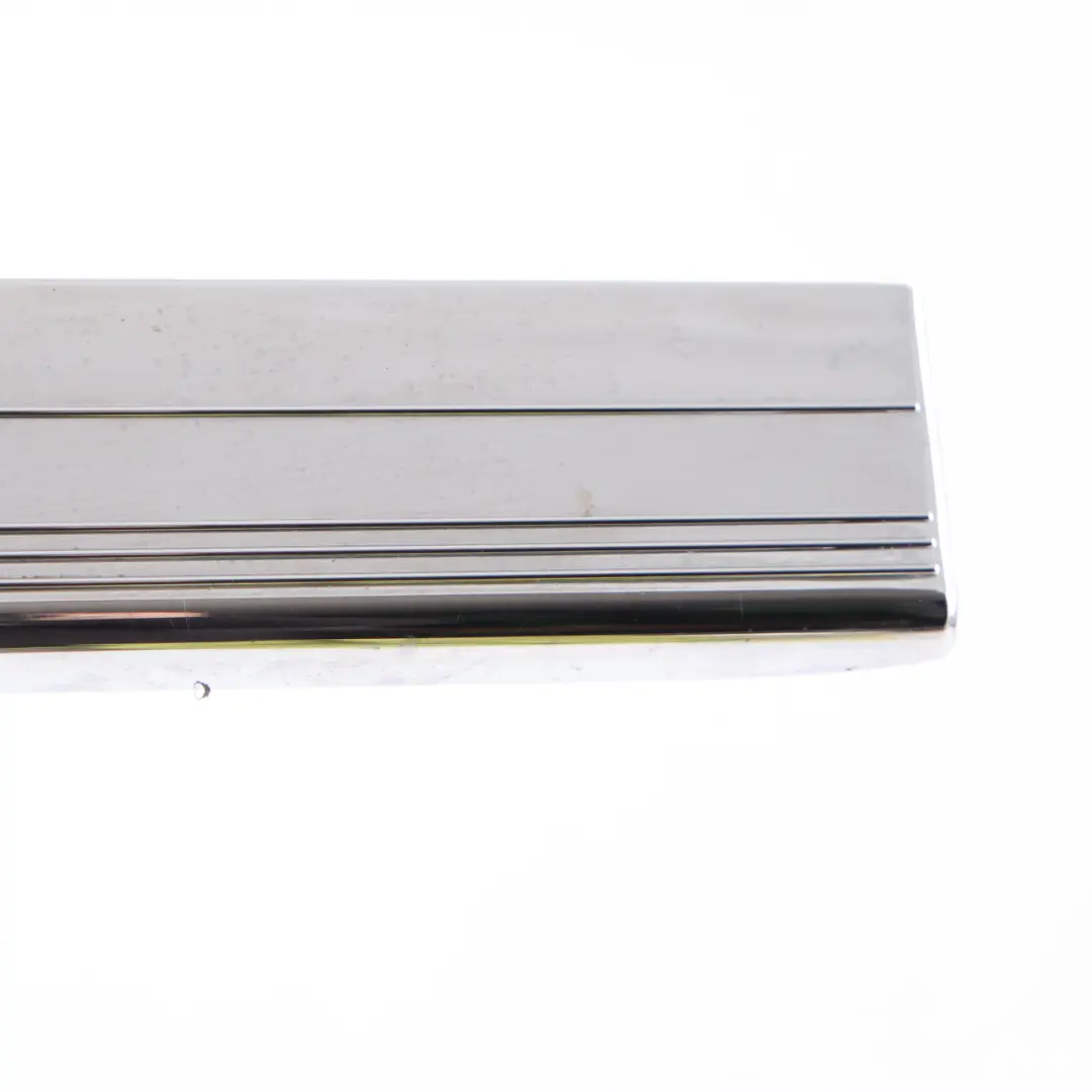 Seuil de porte Mercedes W211 CLS W219 Couvercle dentrée avant droite - SKU A2196800235 - Numéro de pièce A2196800235